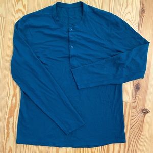 Henley T lululemon